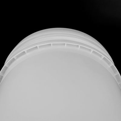 سطل های پلاستیکی 20 لیتری چینی بسته بندی روان کننده سطل PP دهانه قابل استفاده مجدد با تلگراف