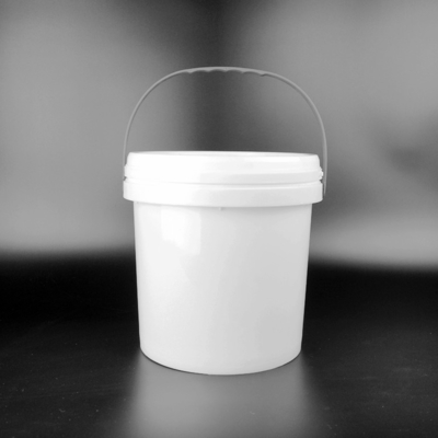 Round 5L Plastic Bucket With Lid