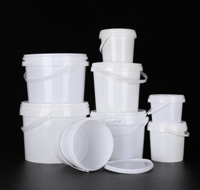 سطل پلاستیکی سفید مواد غذایی با پوشش 1L-5L ظرفیت دستگیره بازیافتی بدون BPA -40 ° F تا 180 ° F محدوده دمایی