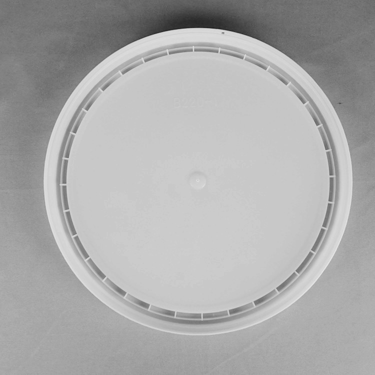 سطل پلاستیکی 20L Snap On Lid قابل جمع و جور 15.5 ارتفاع 11.5 قطر طراحی سفارشی سفید